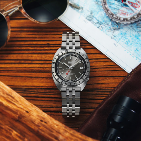Eine lässige Calatrava, die Replica Patek Philippe 6007G-Uhr